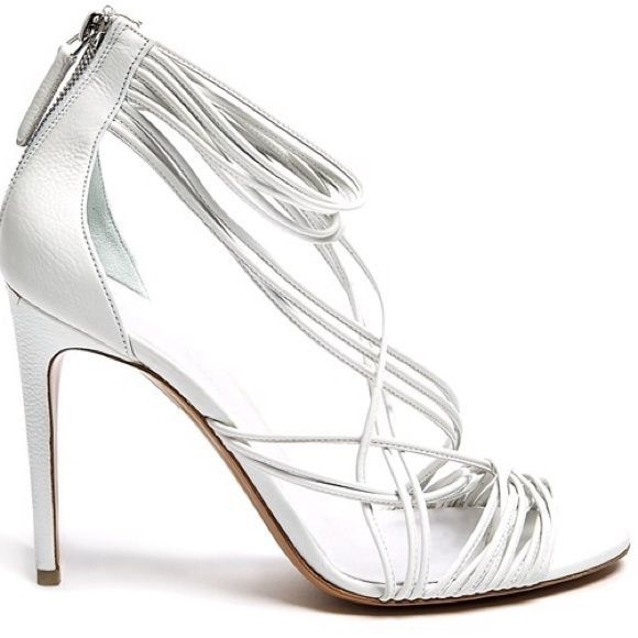 Burberry Rosevine Sandal Size 37 NWT - Picture 1 of 7